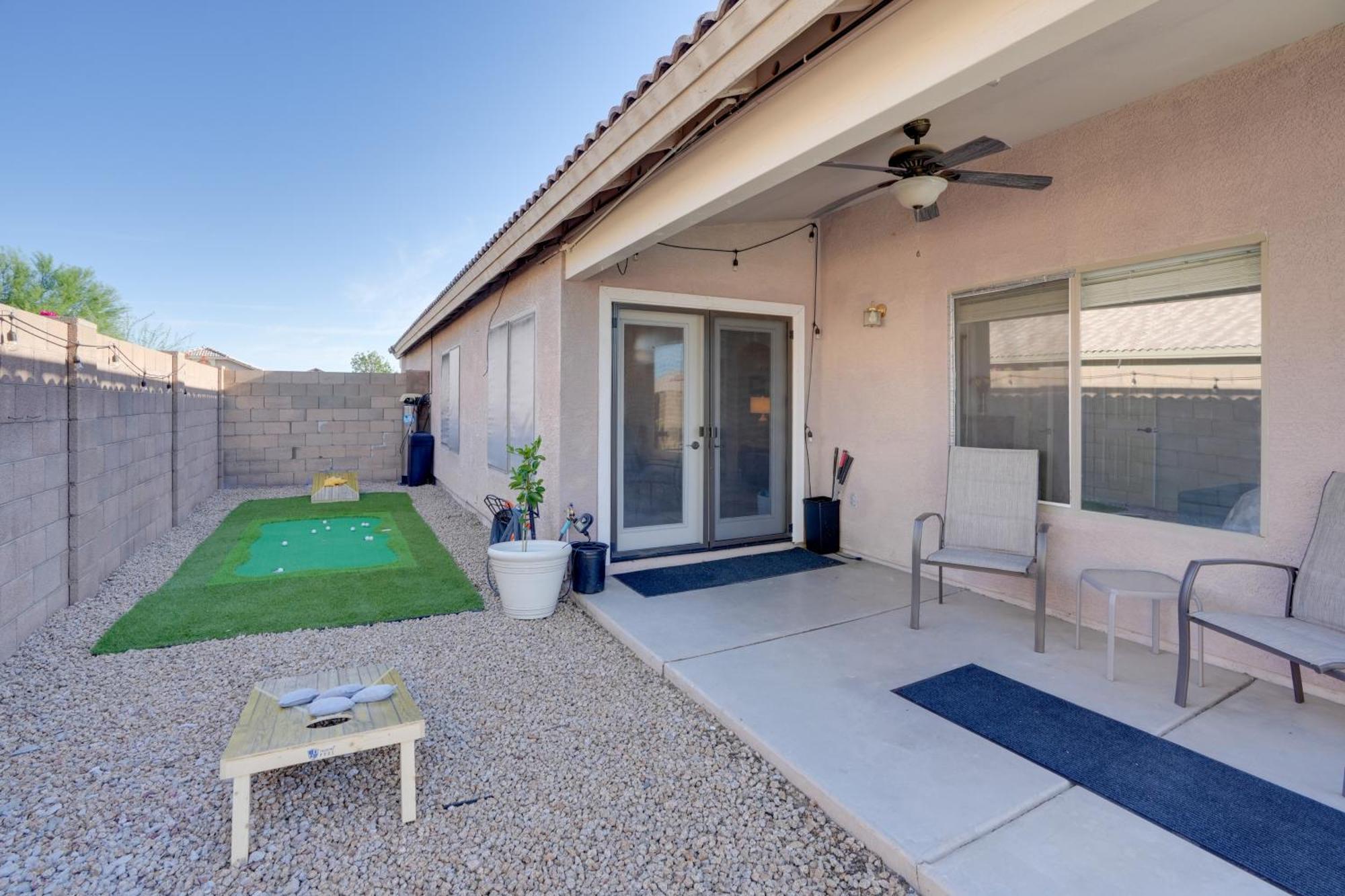 הוילה Sunny Surprise Getaway With Private Yard And Pool מראה חיצוני תמונה